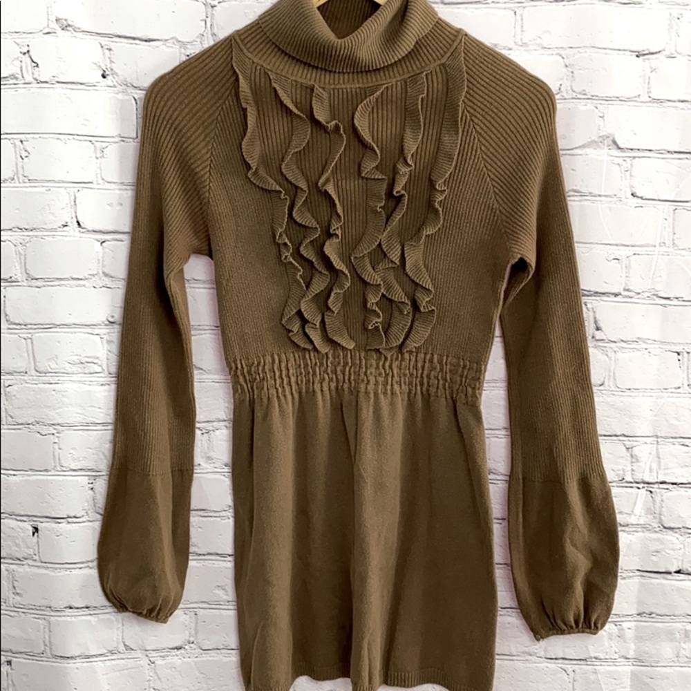 ✨BCBG MAXAZRIA Sweater Top